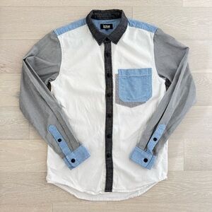 IZZUE Men’s Patch Pocket Contrast Panel Button Up 100% Cotton Shirt - Size 3/S